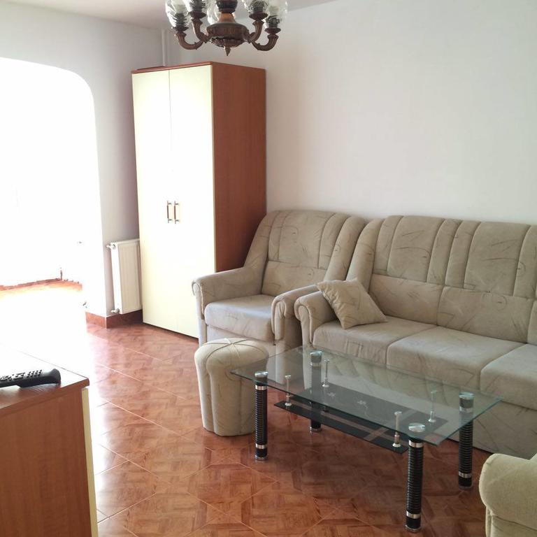 Apartament Regim Hotelier Брашов Екстериор снимка