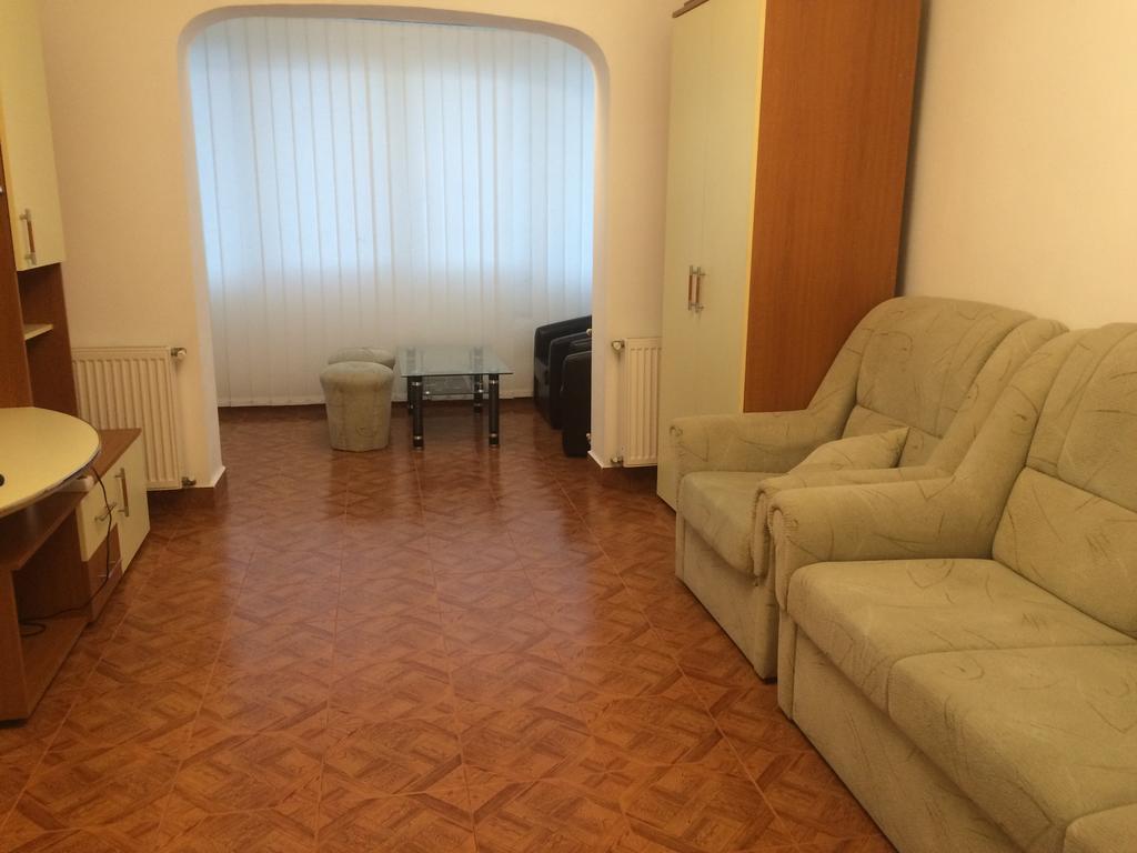 Apartament Regim Hotelier Брашов Екстериор снимка